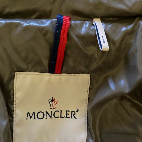 Moncler - Picture 4 of 9